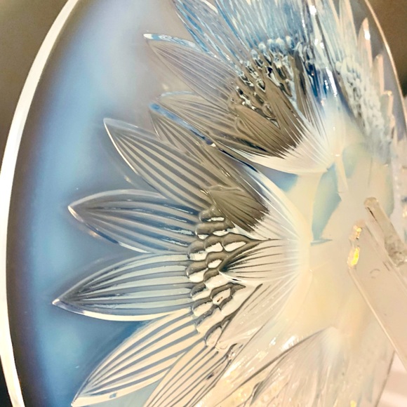 12” Art Deco Opalescent Art Glass Plate w/ Sunflower by Designer Pierre D’Avesn - Picture 7 of 14